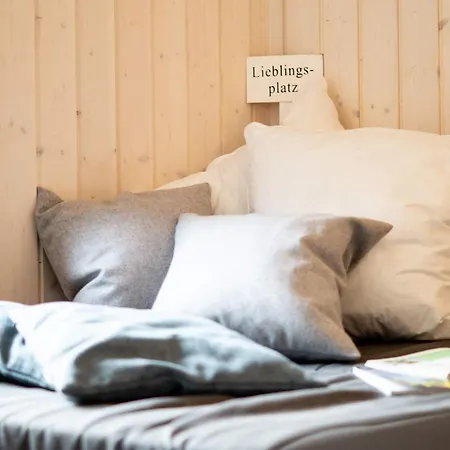 Cozy And Bright By The Sea *